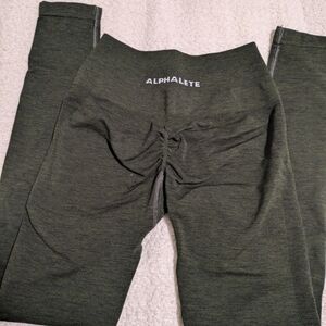 Alphalete amplify leggings.